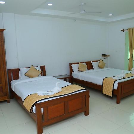 Finix Residency Pondicherry Exterior photo