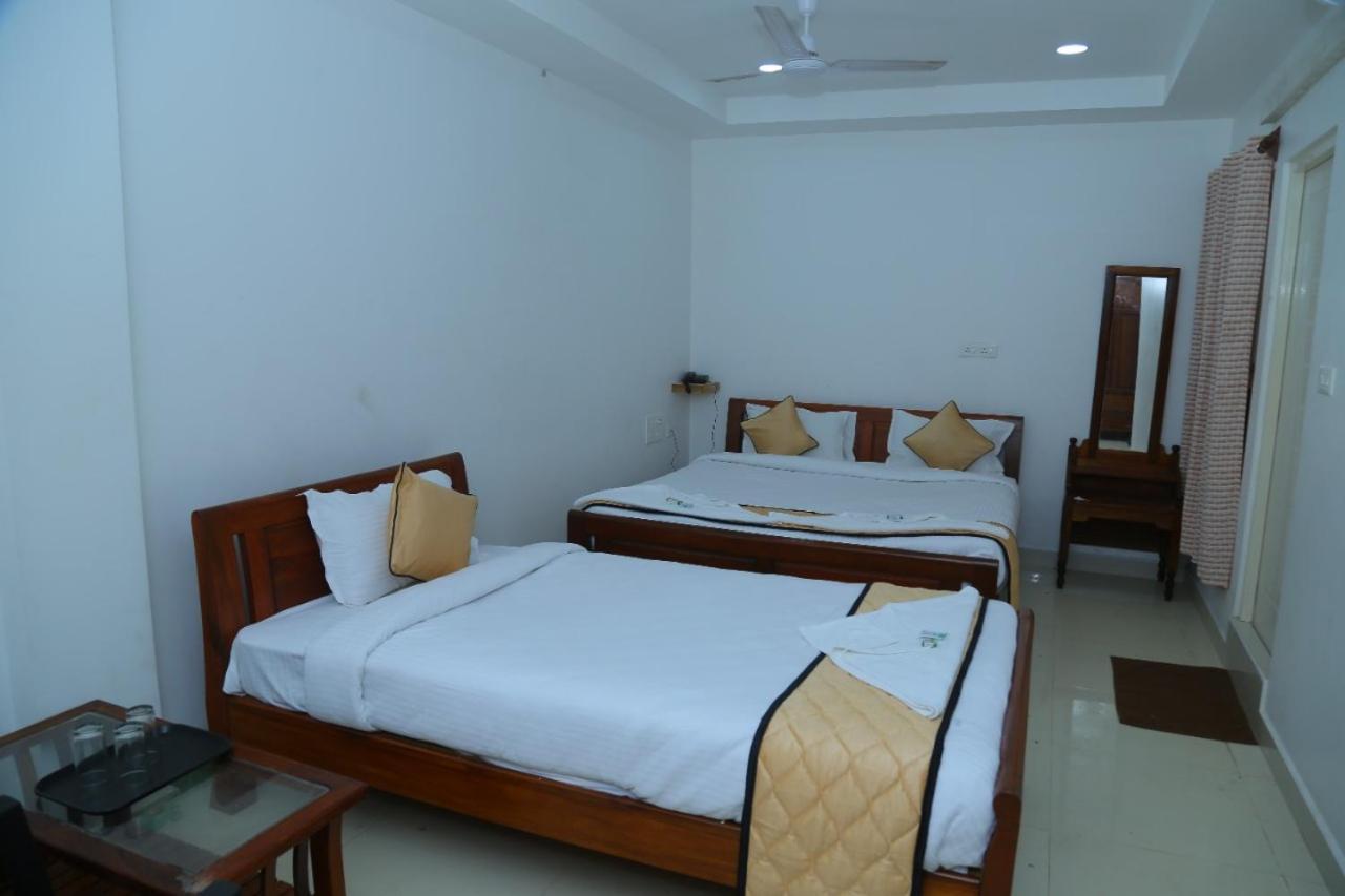 Finix Residency Pondicherry Exterior photo